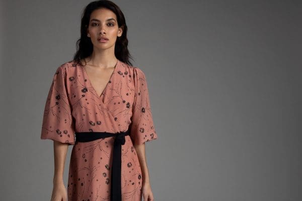 Leilani Tea Rose Print Knee Dress